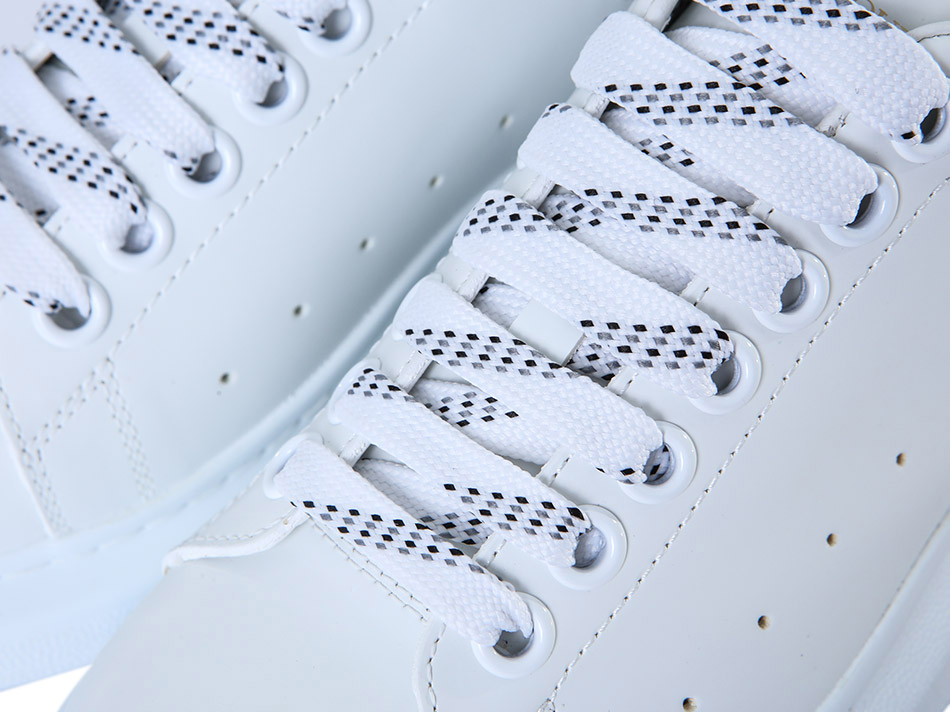 ����Ƽ�� ��