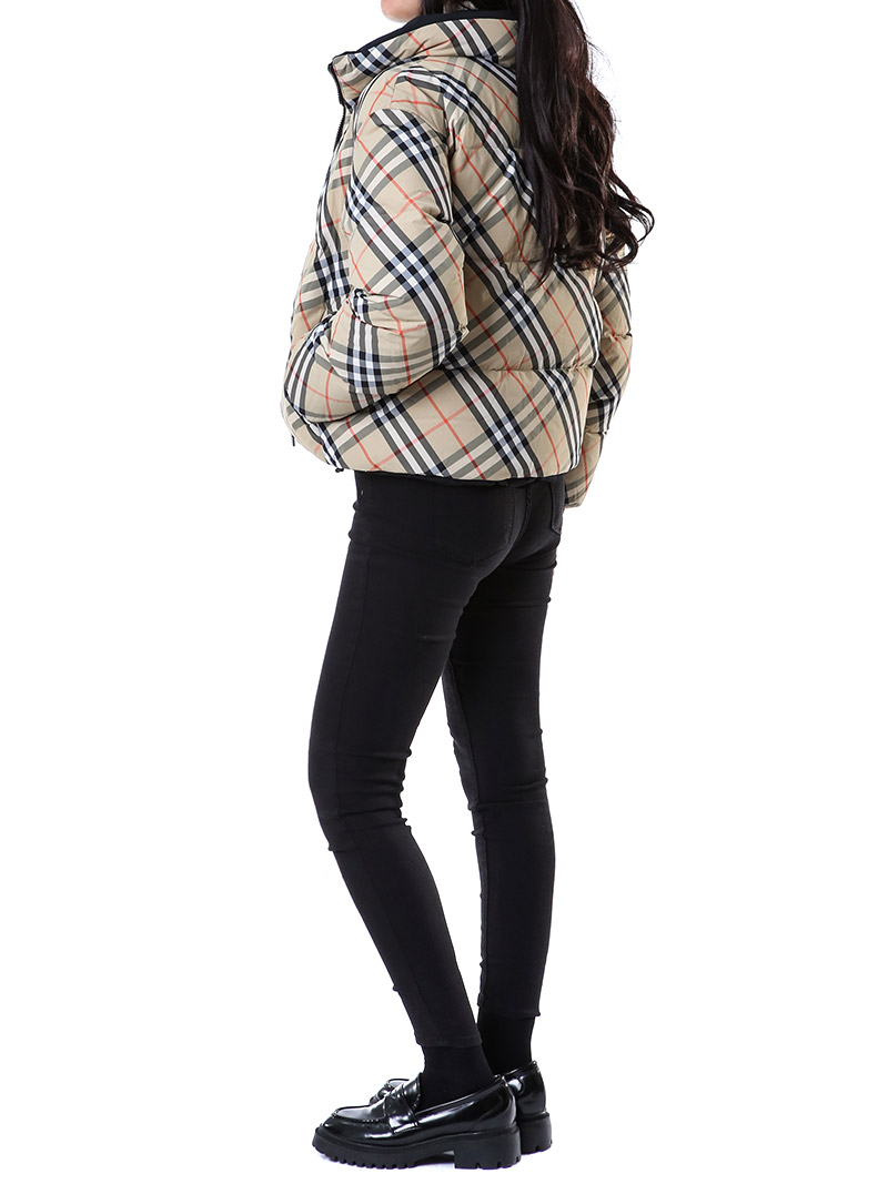 �β��� ������