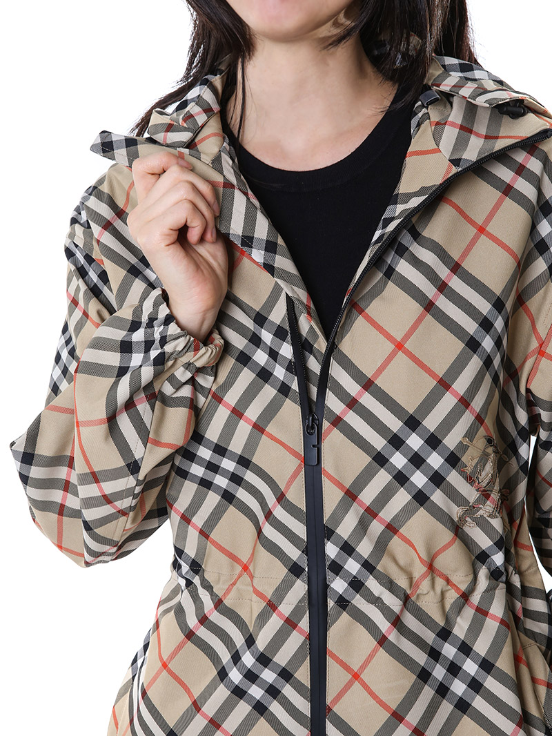 ĳ�־� �ƿ���