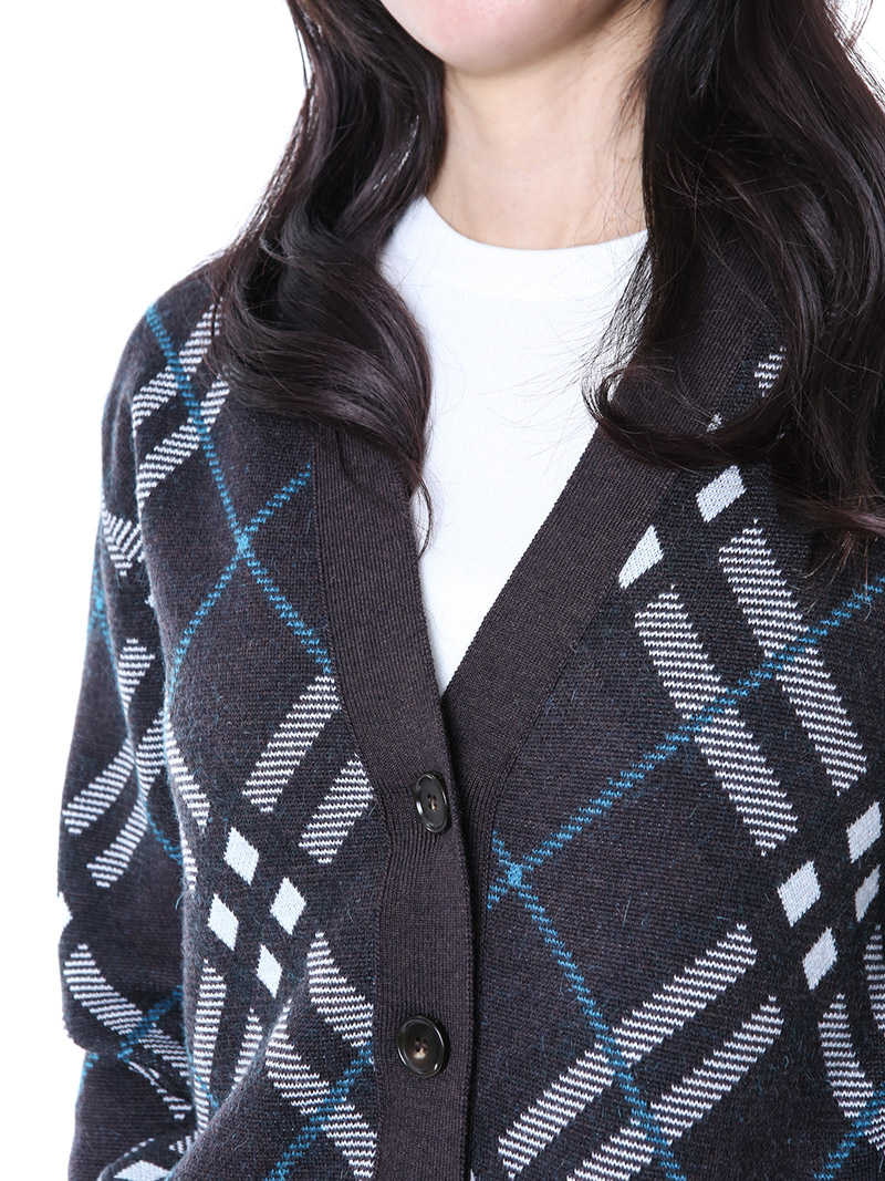 ĳ�־� ��Ʈ����