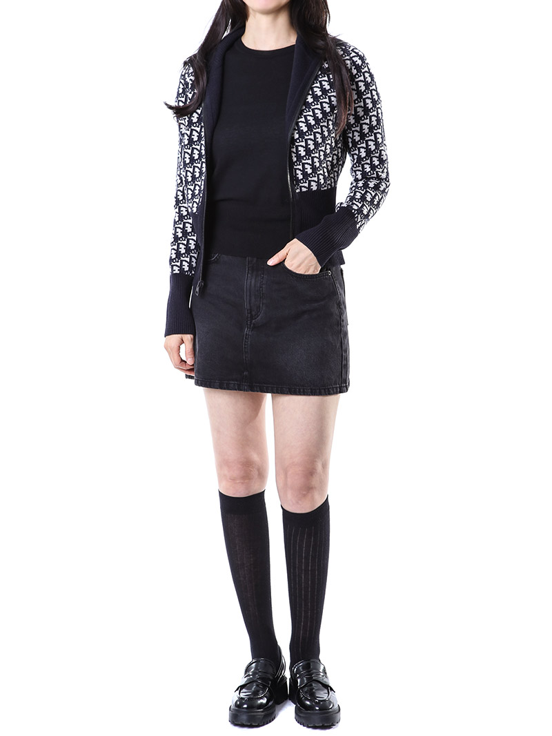 �����̾� �ƿ���