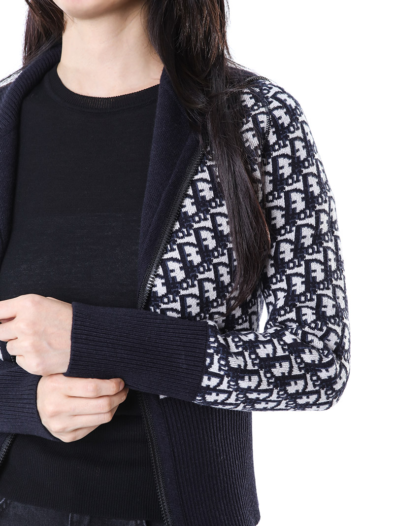 �����̾� �ƿ���