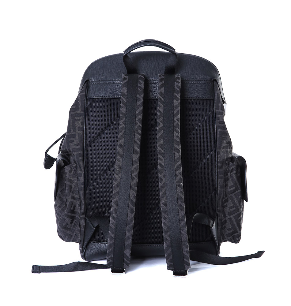 �����̾� ����