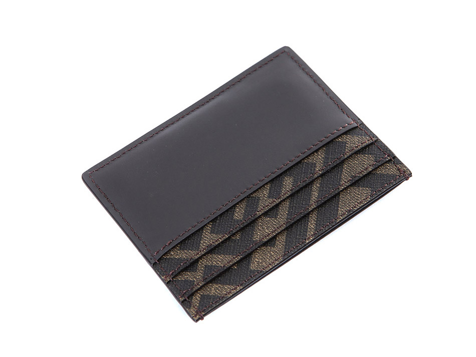 �����̾� ����