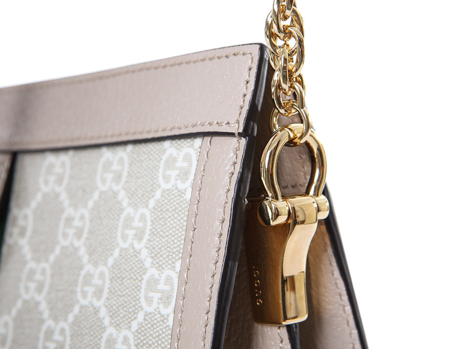 Ʈ������ ��