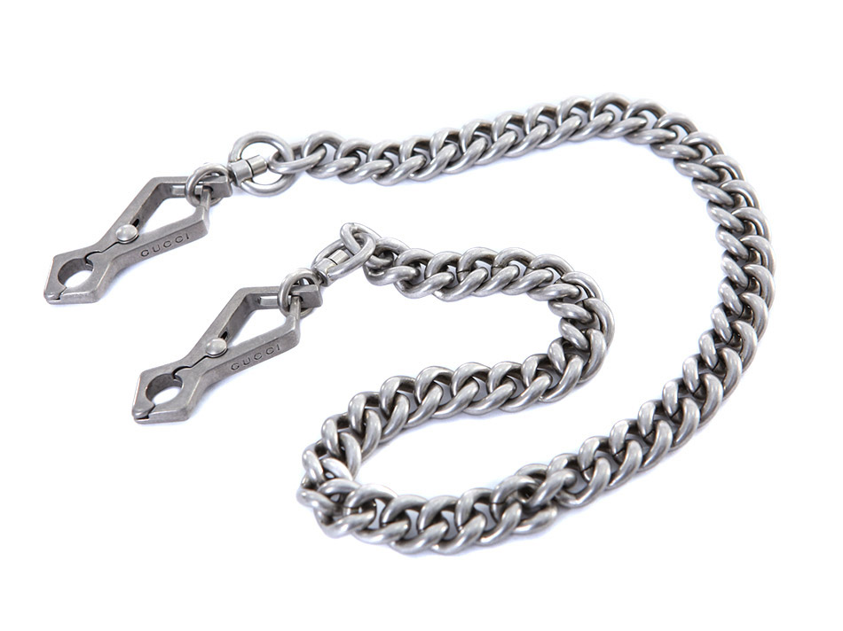 �ǿ����� ������