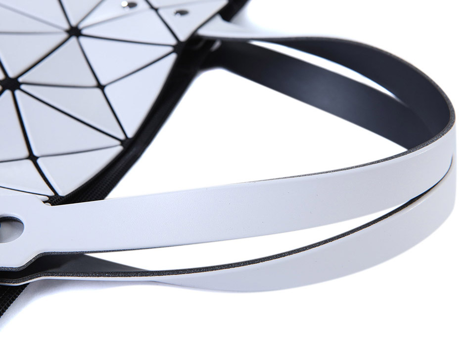 Ʈ������ ��