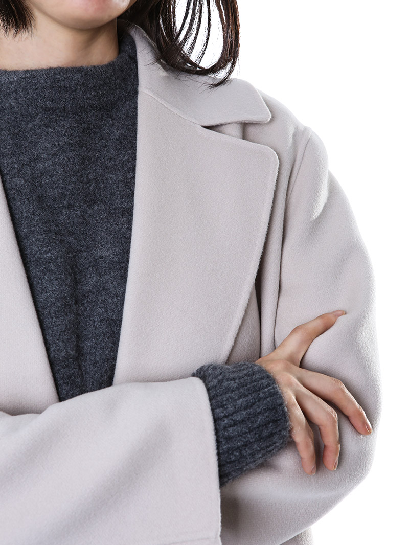 �����̾� �ƿ���