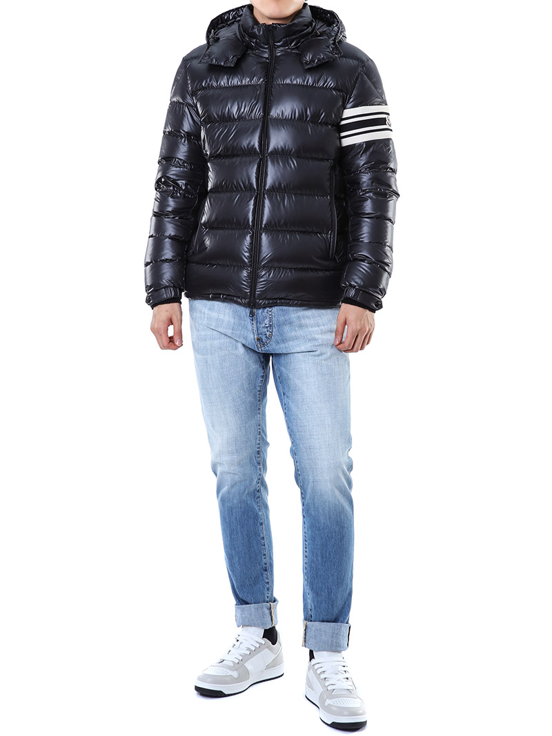 ������ �е�