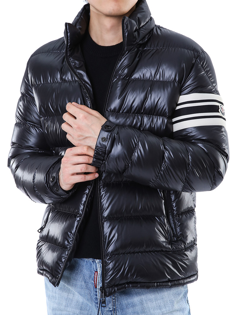 ������ �е�