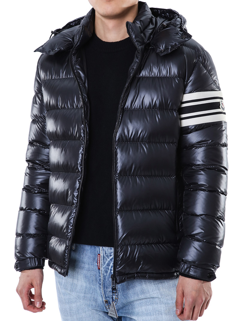 �ܿ�ö ����