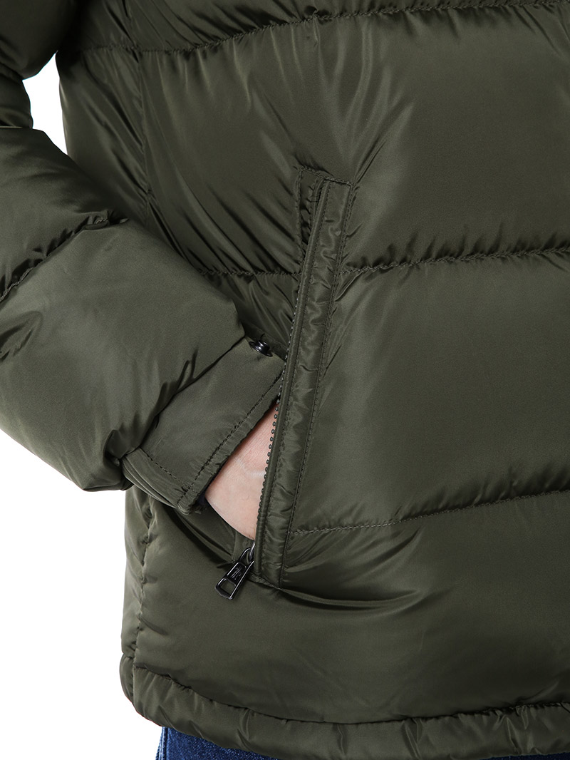 �����̾� �ƿ���