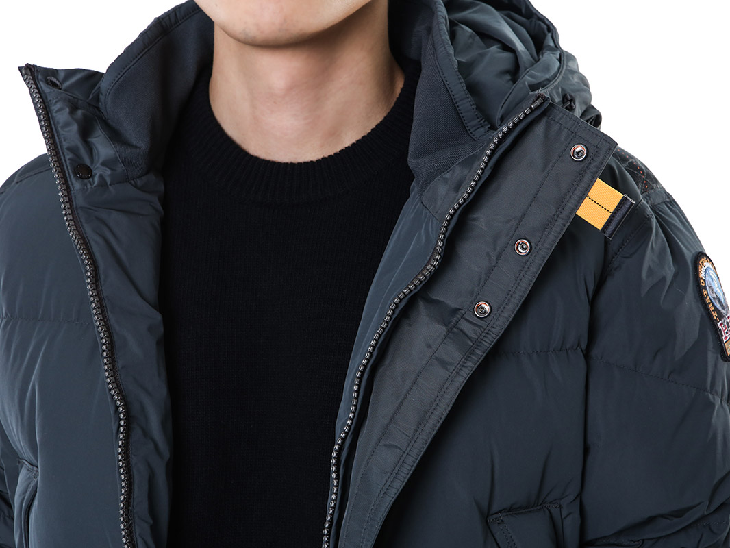 ������ �е�