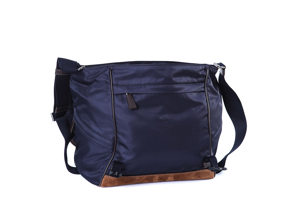 Ʈ������ �м�